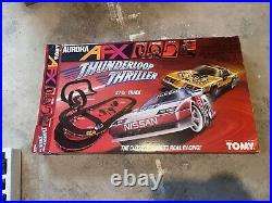 Tomy 8610 AURORA AFX THUNDERLOOP THRILLER SLOT CAR Set TESTED WORKING