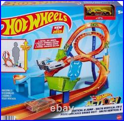 Toy Car Track Set with Figure-8 Jump & 164 Scale Vehicle, 2-ft Tall Track, C