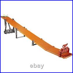 Track Set Race Track with 6 Toy Cars and 6-Lane Raceway with Lights and Sounds