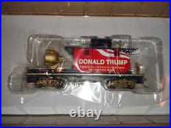 Trump Train Set, Bradford Exchange engine, 8 cars, and tracks