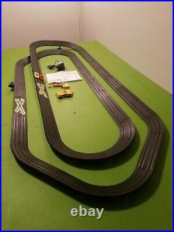Tyco HO Scale Banked Double Oval Paper Clip Slot Car Race Track Set Complete