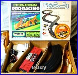 Tyco Pro International Racing 2 Lane Ho Slot Car Race Track Set 2 Run Cars Tjet