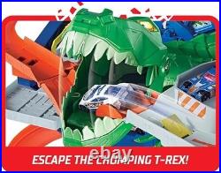 Ultimate Garage Track Playset with 2 Toy Cars Hot Wheels Race Set, Fun for Kid