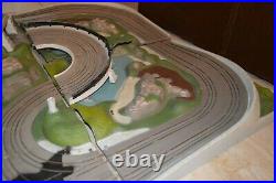 VINTAGE 1965 AC GILBERT JAMES BOND 007 ROAD RACE SLOT CAR TRACK SET Lemans Start