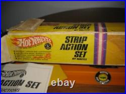 VINTAGE HOT WHEELS 1967 STRIP ACTION SET with CUSTOM COUGAR REDLINE