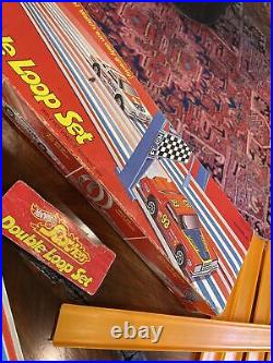 VTG Hot Wheel White/Red/Blue Loop Scorchers Track W Original Box No Cars Clamps