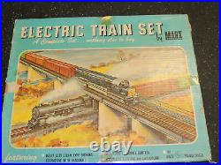 Very Nice Vintage Marx Train Set with Metal 666 Engine, cars track in box