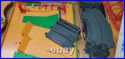 Vintage 1967 Ideal toy Co Motorific Champion Racerific Slot Car Track Set In Box
