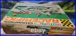 Vintage 1967 Ideal toy Co Motorific Champion Racerific Slot Car Track Set In Box