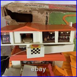 Vintage 1968 Mattel Hot Wheels Super-Charger Sprint Set Track with Box & Extras