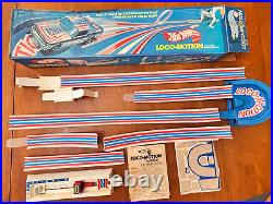 Vintage 1974 Hot Wheels Super Chromes MUSTANG STOCKER Loco-Motion Race Track Set