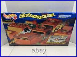 Vintage 1999 Mattel Hot Wheels Criss Cross Crash Motorized Race Track Set. New
