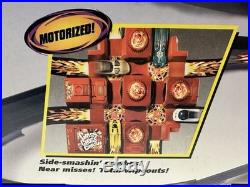 Vintage 1999 Mattel Hot Wheels Criss Cross Crash Motorized Race Track Set. New