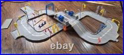 Vintage Hot Wheels World Super Highway Track Playset Extras Pay Toll 1996 99