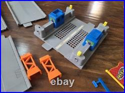 Vintage Hot Wheels World Super Highway Track Playset Extras Pay Toll 1996 99