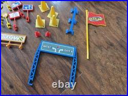 Vintage Hot Wheels World Super Highway Track Playset Extras Pay Toll 1996 99