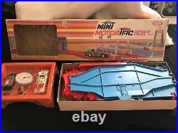 Vintage Ideal Mini Motorific Sprint Race Car Track Set 1969 UNUSED