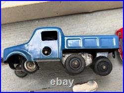 Vintage MIB Windup Road Car Set. 2 Tin Cars. Track. Box. JAPAN. Nice Set
