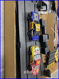 Vtg 1997 Life-Like NASCAR 600 HO Scale Slot Car Track Racing Set COMPLETE