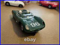 Vtg Strombecker No. 9935 International Road Racing 132 Slot Car Track Set Extra