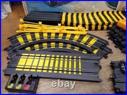 Vtg TYCO Cliff Hangers No 6208 HO Slot Car Race Set Cars Track Controllers withBox