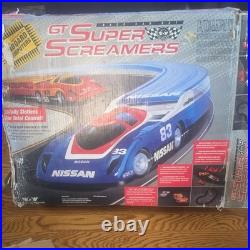 Wonder GT Super Screamers Slotless Racing Set with Track, 2 Controllers & 2 Cars